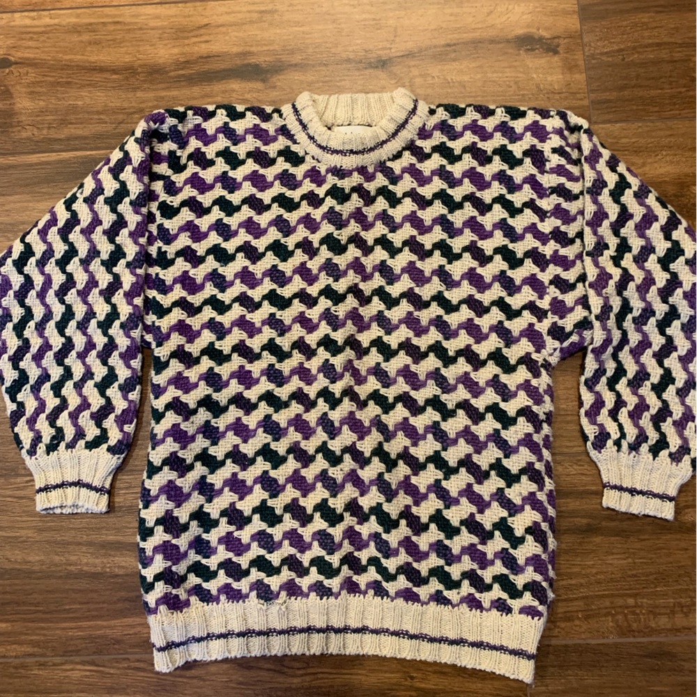 Woman’s heavyweight hand knit sweater